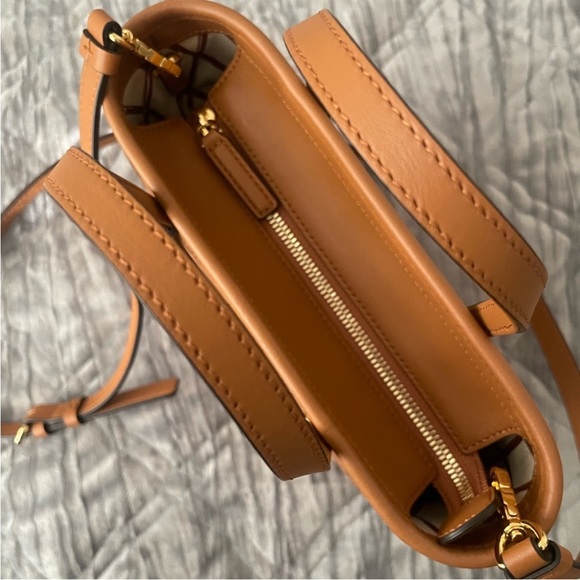 🍒 MCM Toni Mini Visetos Shopper Tote Cognac NWT - Picture 5 of 16